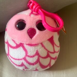 Ty Squishy Beanies, Pinky. Plush Keychain clip. New with tags.
